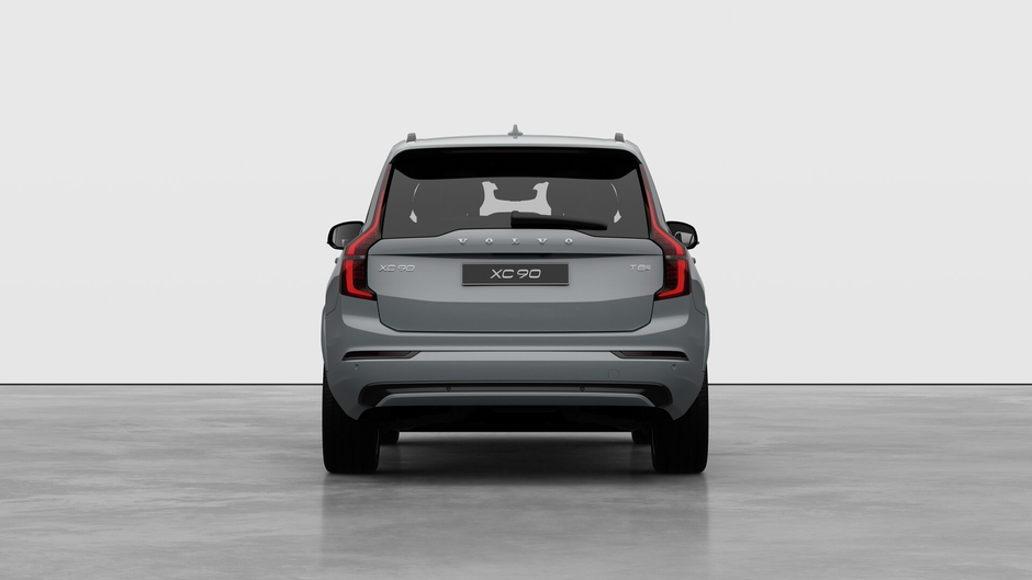 2026 Volvo XC90 Plug-in hybrid Plus 7-Seater (Dark Theme)-5