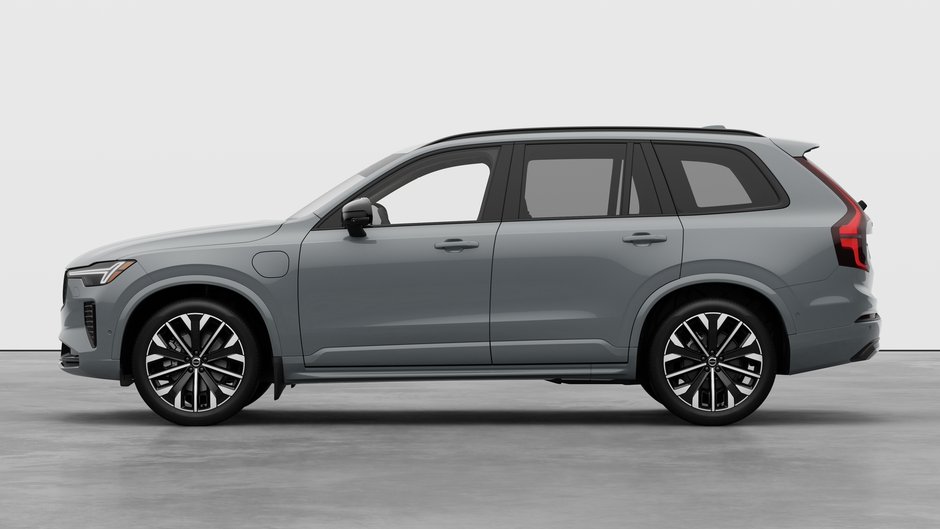 2026 Volvo XC90 Plug-in hybrid Plus 7-Seater (Dark Theme)-7