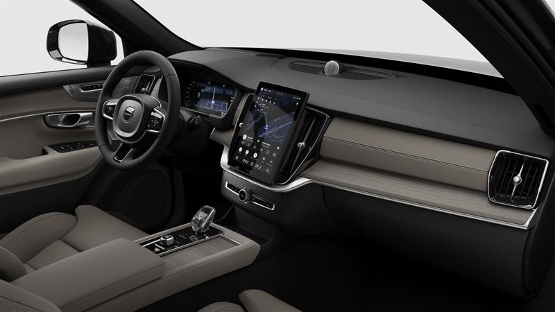 2026 Volvo XC90 Plug-in hybrid Ultra 7-Seater (Dark Theme)-3
