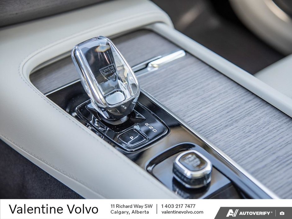 2024 Volvo XC90 Recharge Ultimate Bright Theme-18
