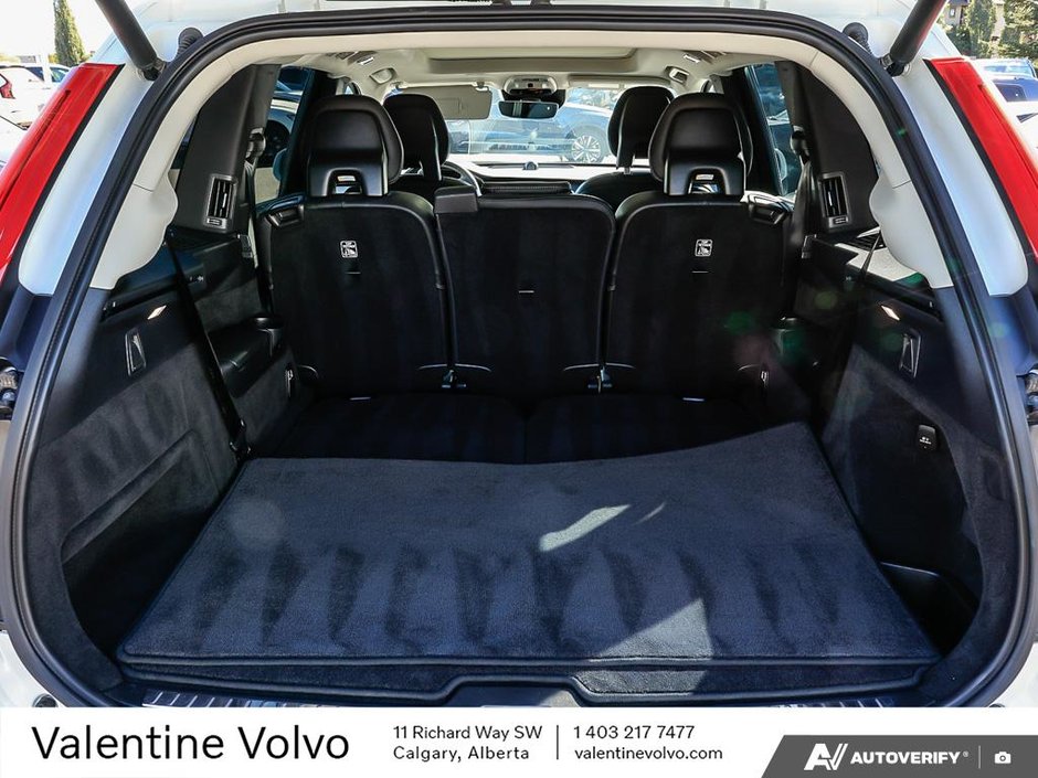 2021 Volvo XC90-10