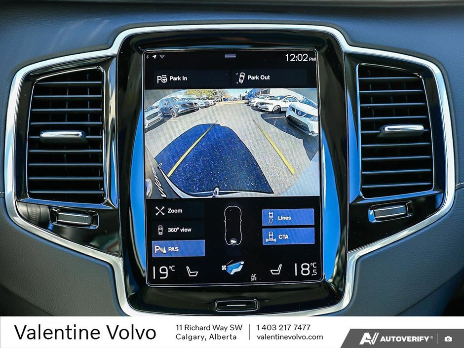 2021 Volvo XC90-26