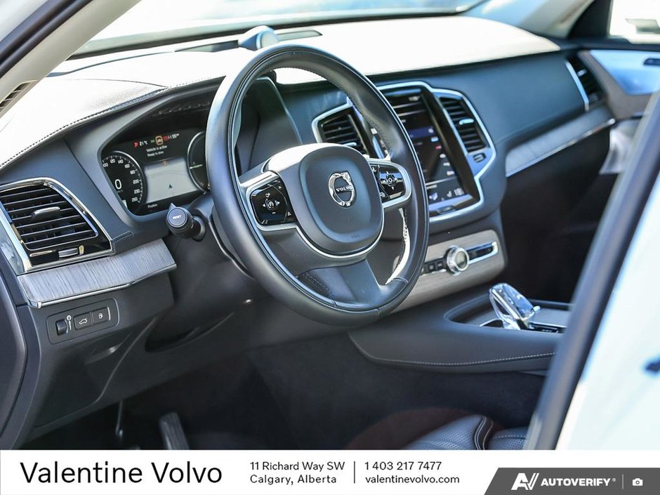2021 Volvo XC90-12
