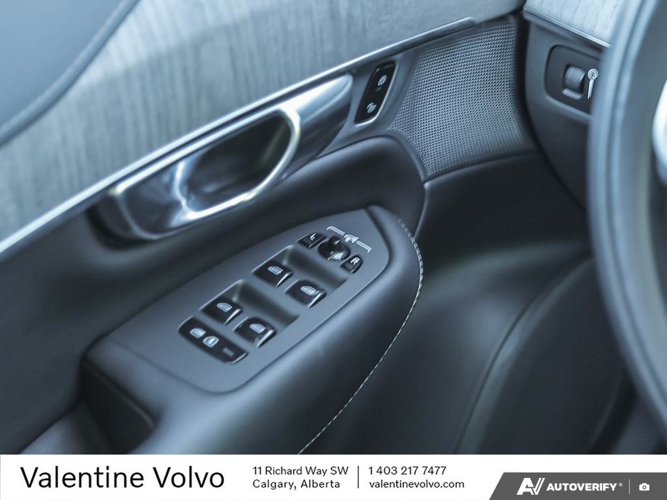 2022 Volvo XC90 Inscription-16