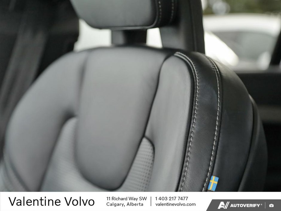 2022 Volvo XC90 Inscription-25