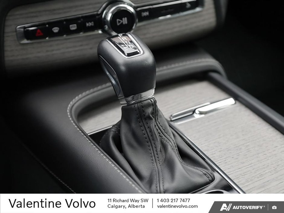 2022 Volvo XC90 Inscription-18