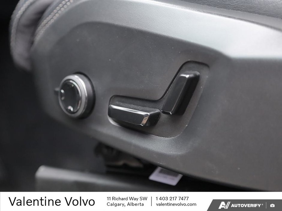2022 Volvo XC90 Inscription-23