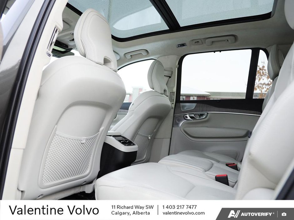 2022 Volvo XC90 Inscription-23