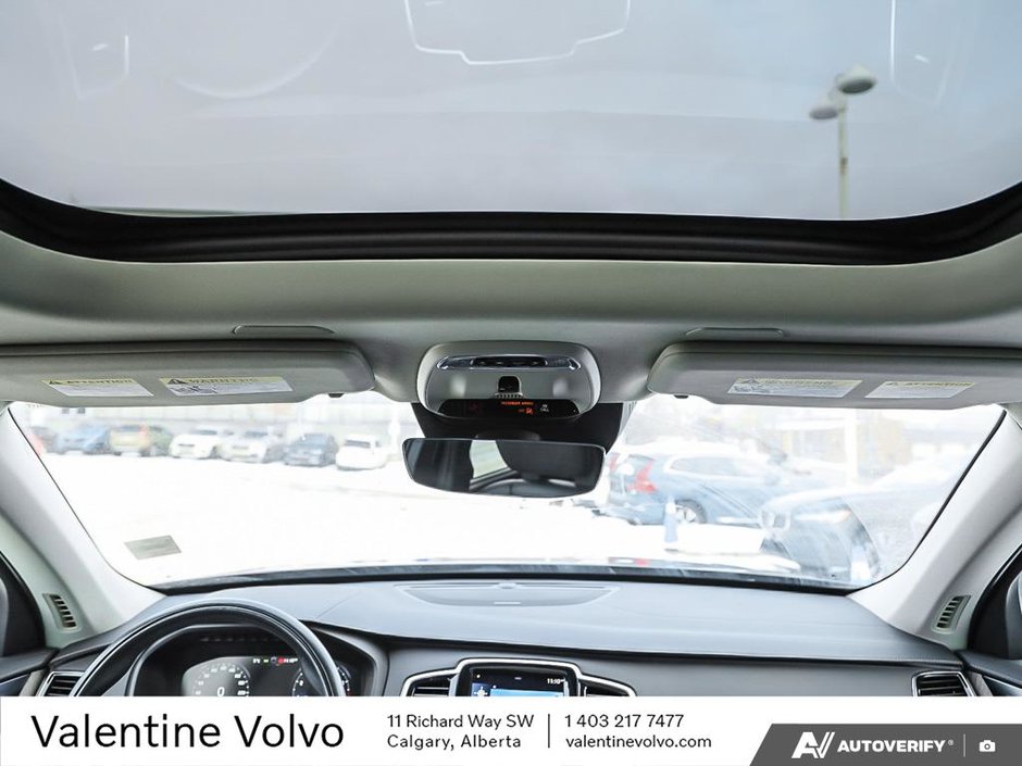 2022 Volvo XC90 Inscription-25