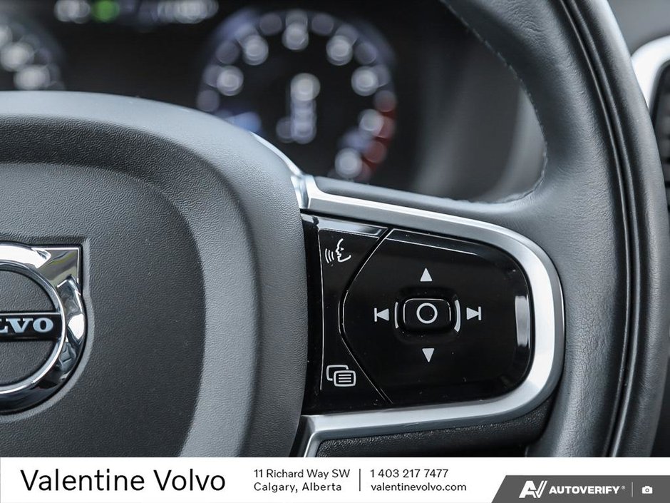 2022 Volvo XC90 Inscription-17
