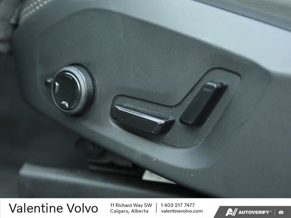 2023 Volvo XC90 Ultimate Bright Theme-27