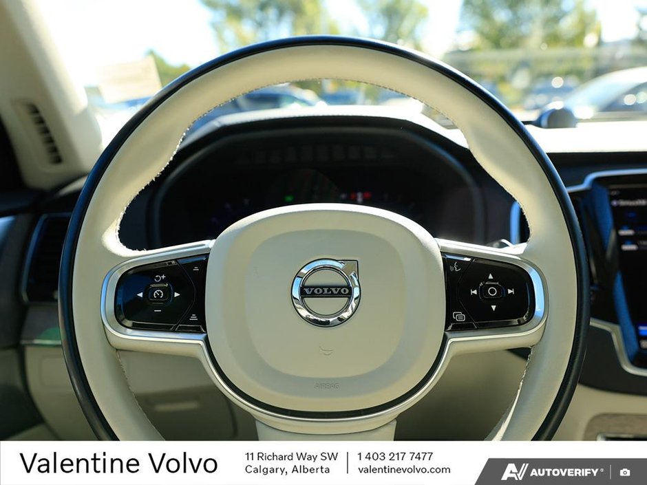 2023 Volvo XC90 Ultimate Dark Theme-13