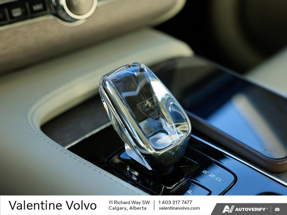 2023 Volvo XC90 Ultimate Dark Theme-22