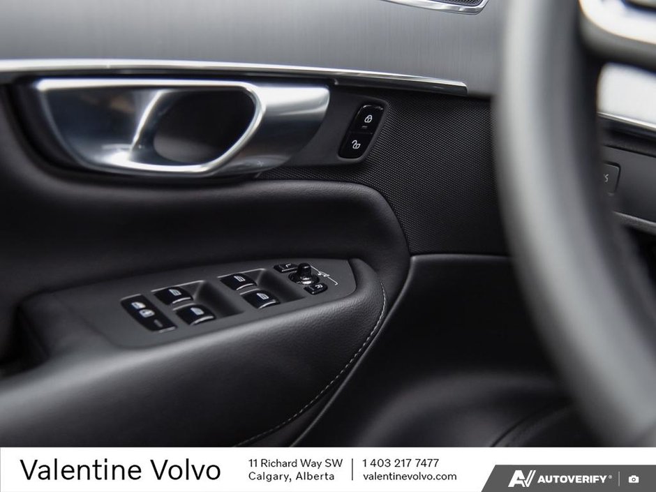 2023 Volvo XC90 Core-16