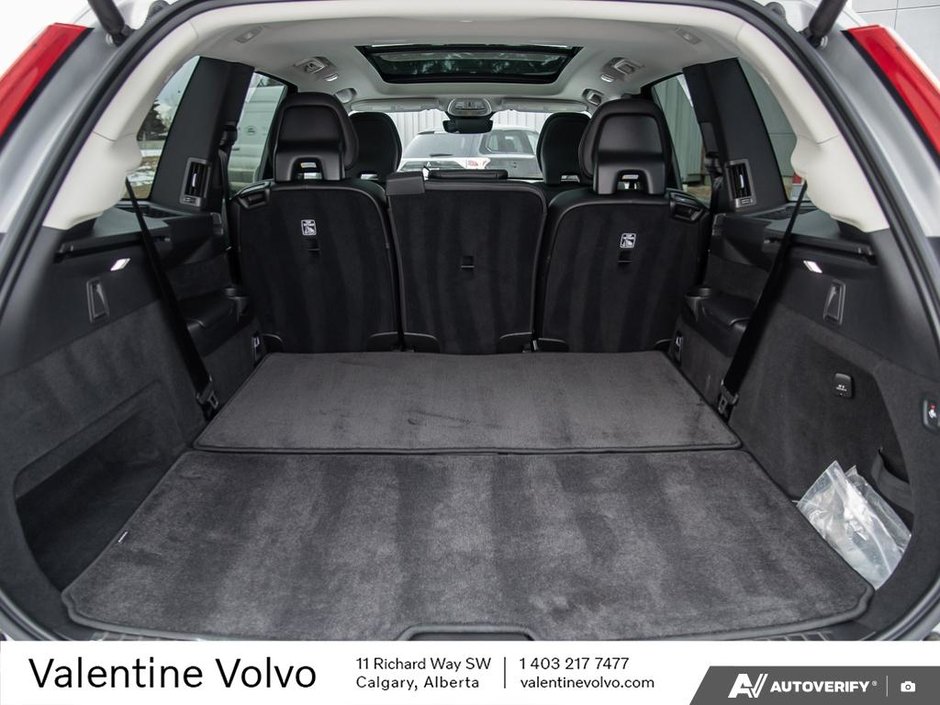 2023 Volvo XC90 Core-10