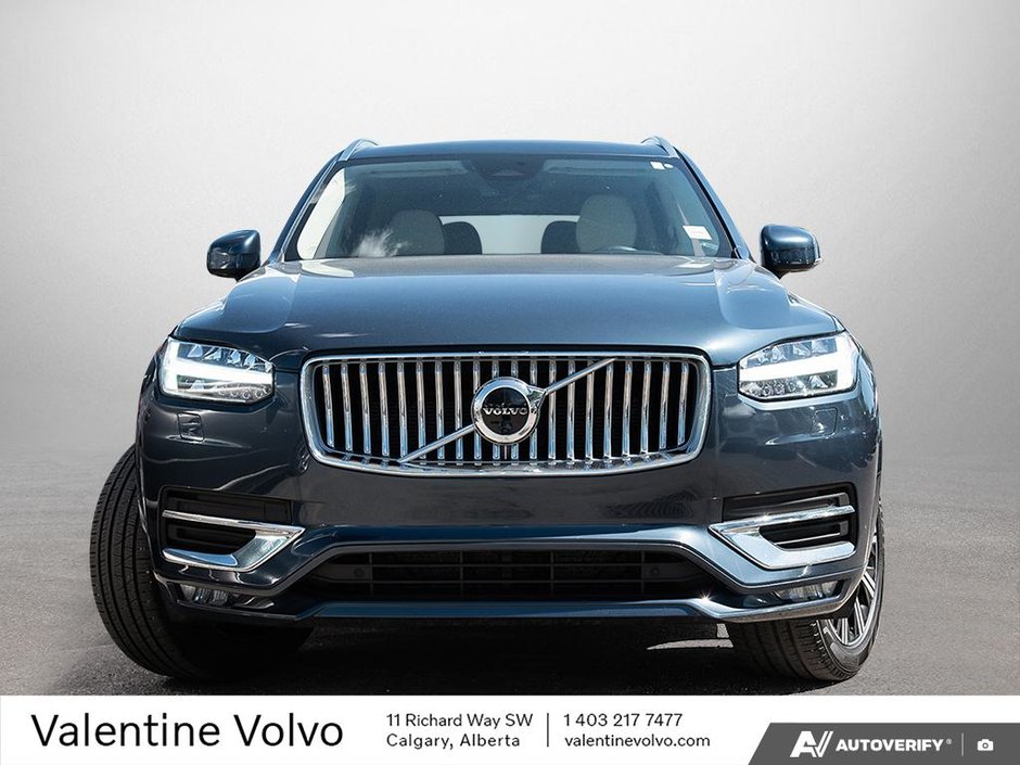 2023 Volvo XC90-1