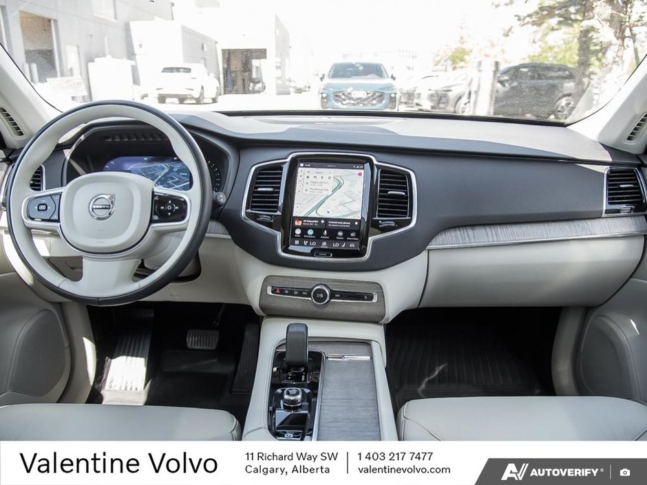 2023 Volvo XC90-24