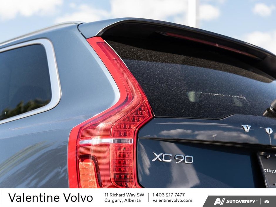 2023 Volvo XC90-11