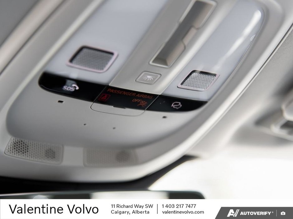 2023 Volvo XC90-21