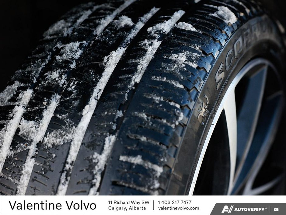 2024 Volvo XC90 Plus Bright Theme-8