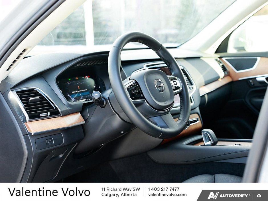 2024 Volvo XC90 Plus Bright Theme-12