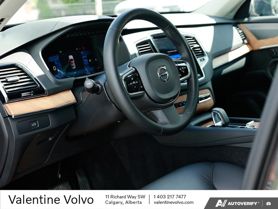 2024 Volvo XC90 Plus Bright Theme-12