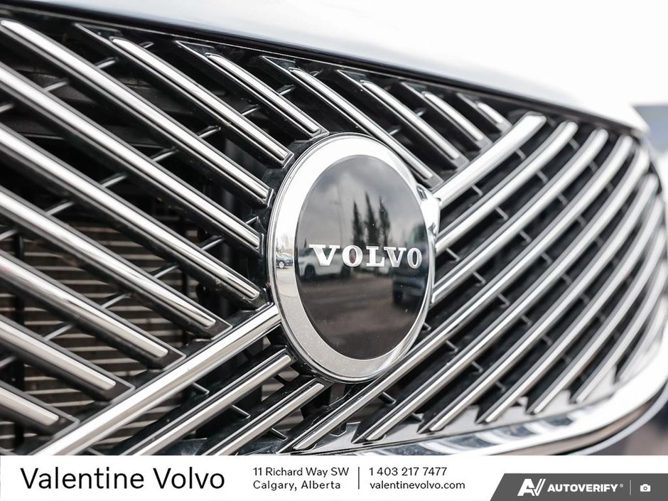 2025 Volvo XC90 Core Bright Theme-7