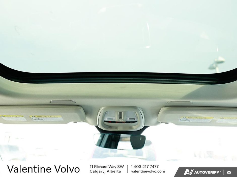 2025 Volvo XC90 Plus Bright Theme-24