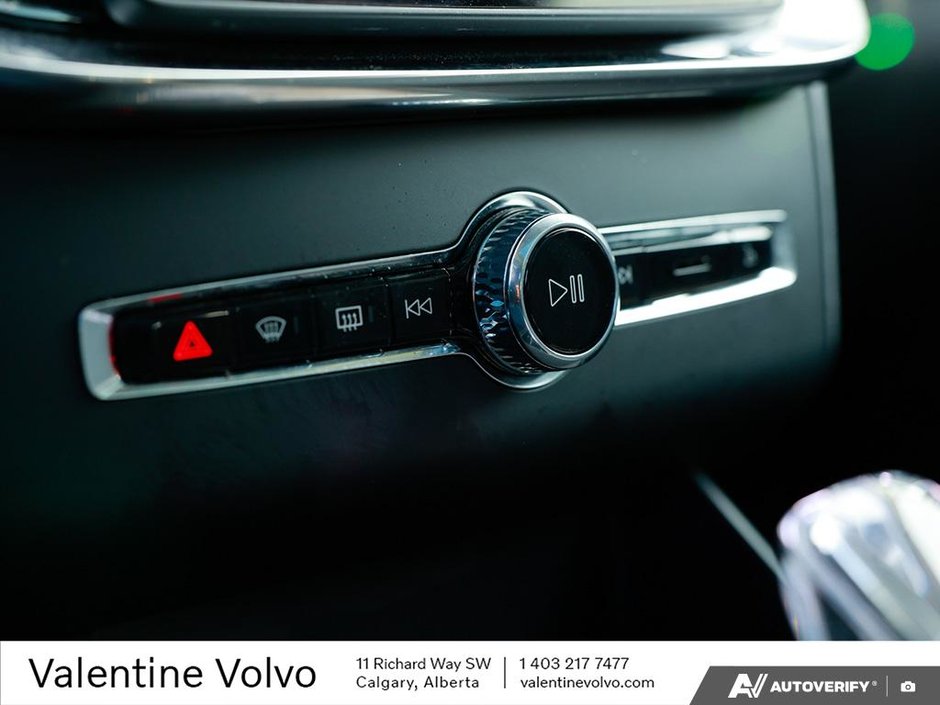 2025 Volvo XC90 Plus Bright Theme-19