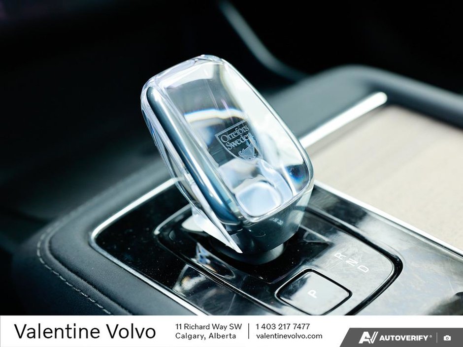 2025 Volvo XC90 Plus Bright Theme-18