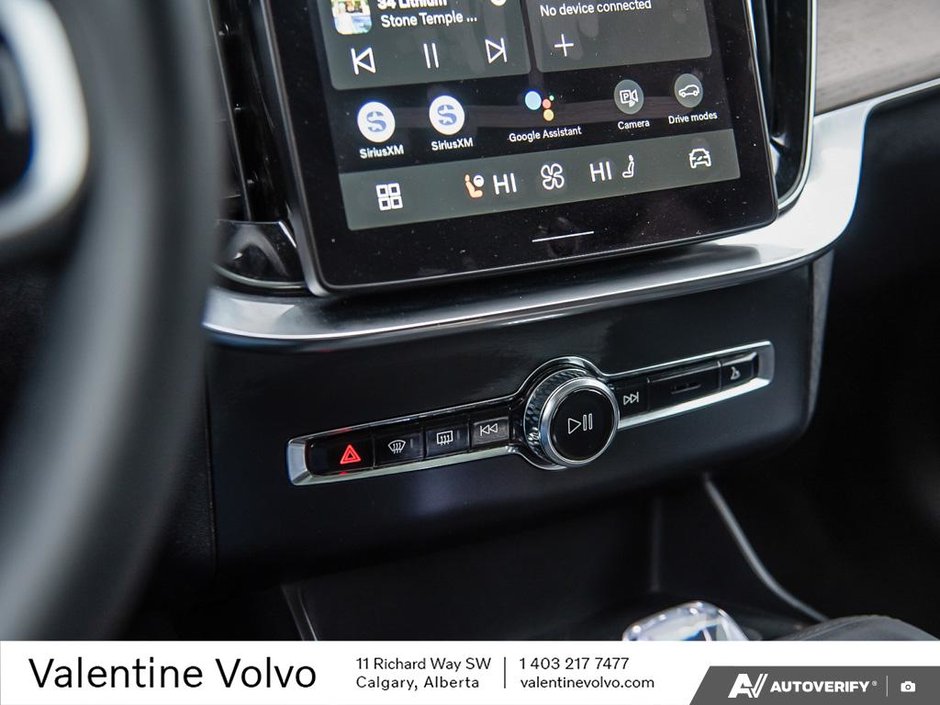 2025 Volvo XC90 Core Bright Theme-19