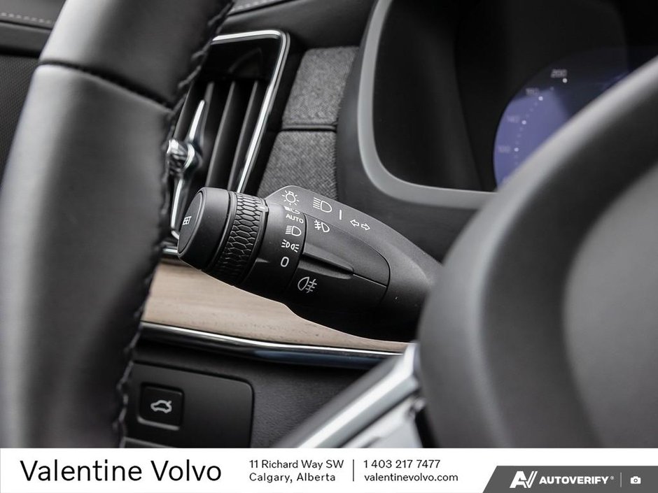 2026 Volvo XC90 Core Bright Theme-14