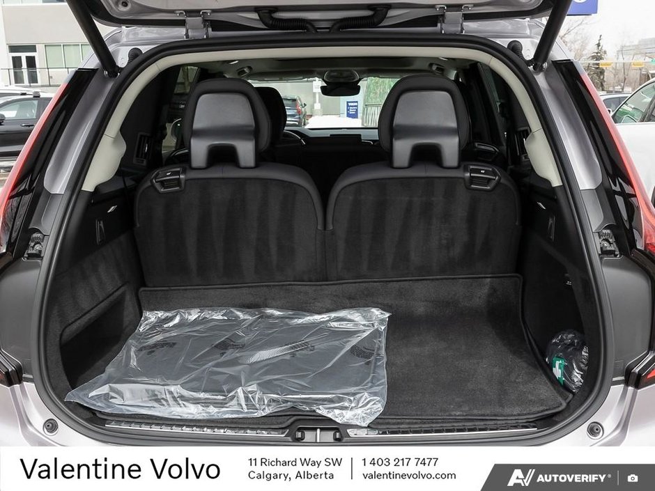 2026 Volvo XC90 Core Bright Theme-5