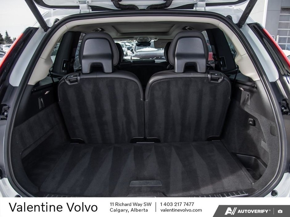 2026 Volvo XC90 Ultra Bright Theme-10