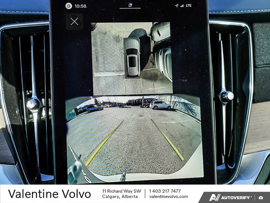 2026 Volvo XC90 Plus Dark Theme-26