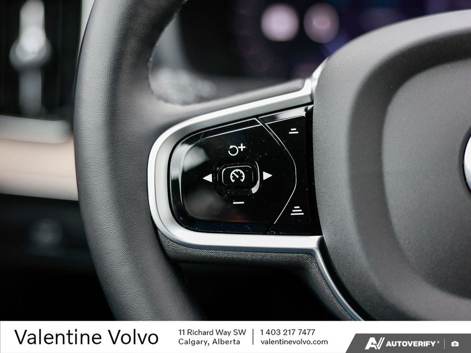 2026 Volvo XC90 Core Bright Theme-16