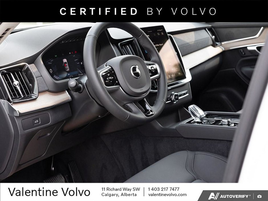 2026 Volvo XC90 Plus Dark Theme-12