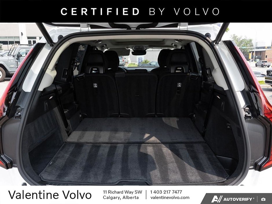 2026 Volvo XC90 Plus Dark Theme-5