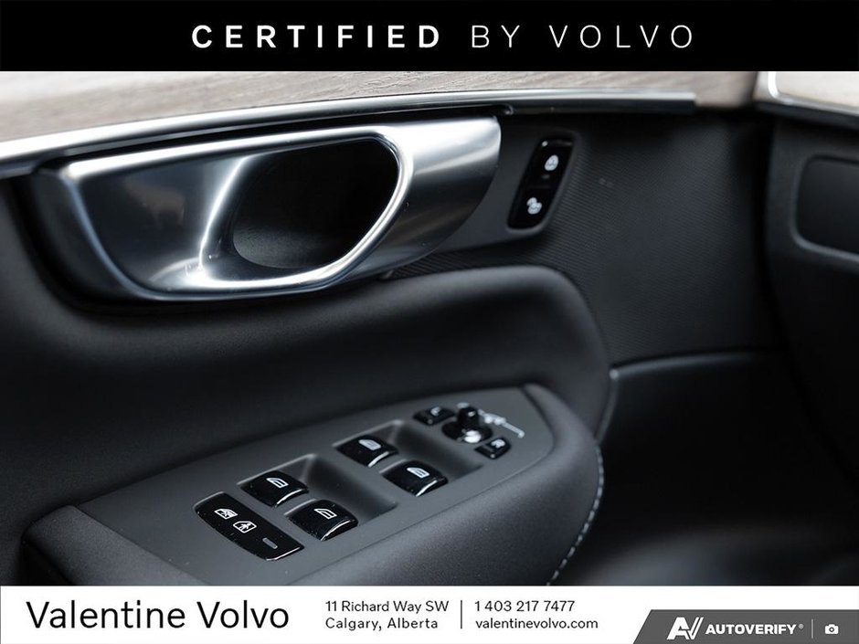 2026 Volvo XC90 Plus Dark Theme-17