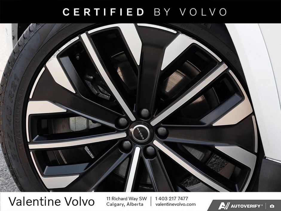 2026 Volvo XC90 Plus Dark Theme-7