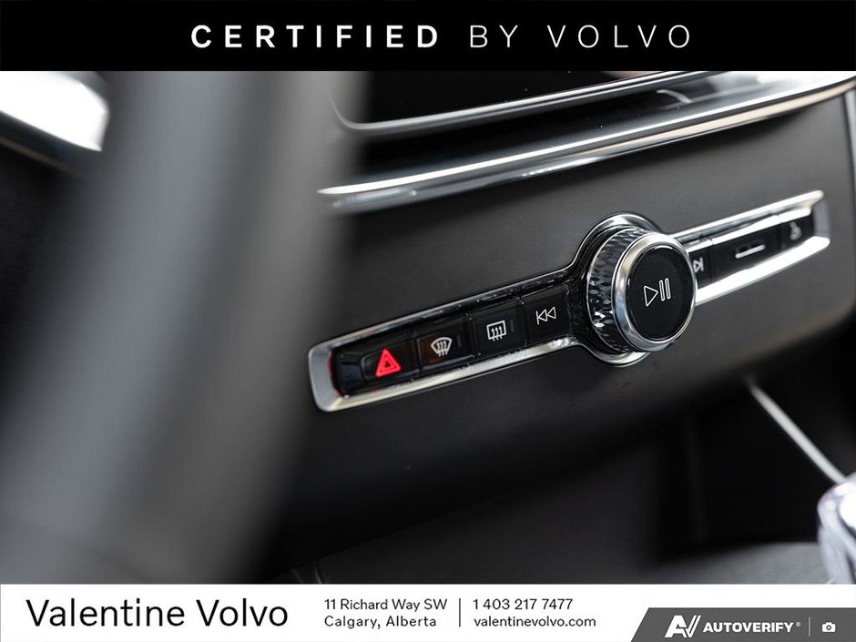 2026 Volvo XC90 Plus Dark Theme-19