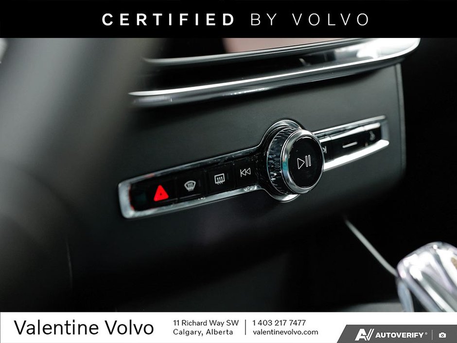 2026 Volvo XC90 Plus Dark Theme-19