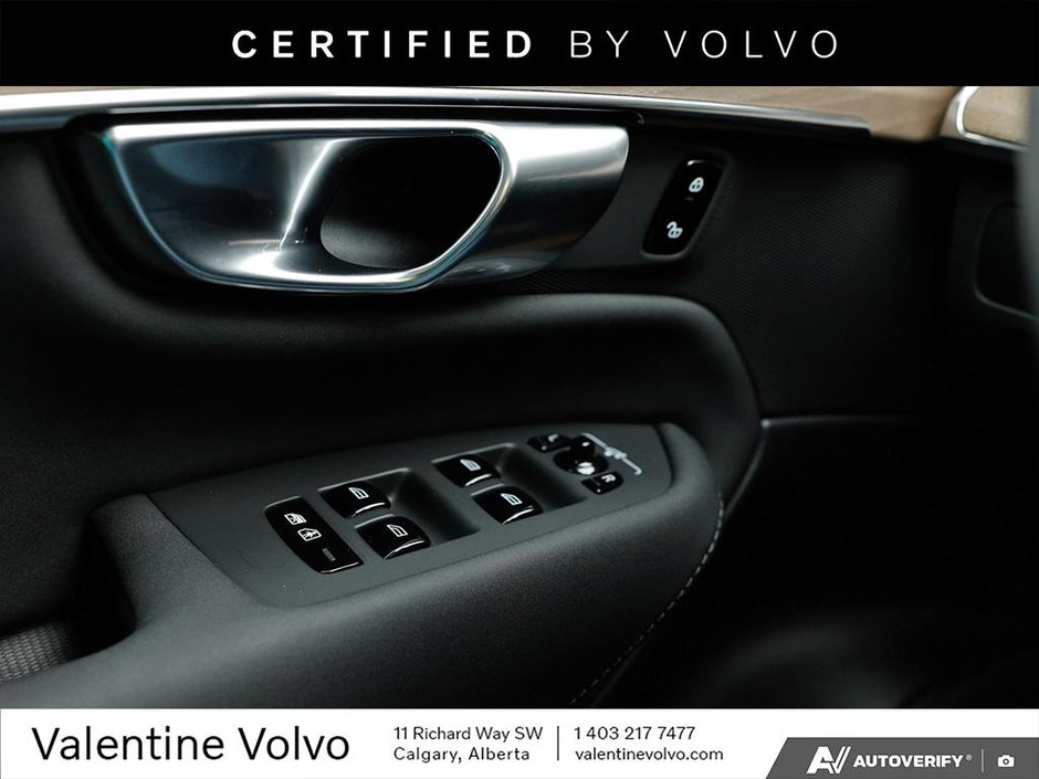2026 Volvo XC90 Plus Dark Theme-17
