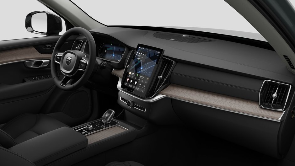 2027 Volvo XC90 Plus 7-Seater (Dark Theme)-9