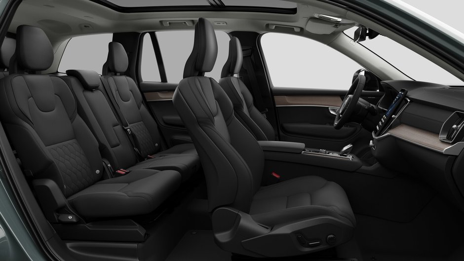 2027 Volvo XC90 Plus 7-Seater (Dark Theme)-12