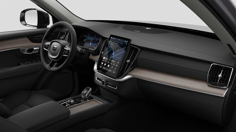 2027 Volvo XC90 Plus 7-Seater (Dark Theme)-3