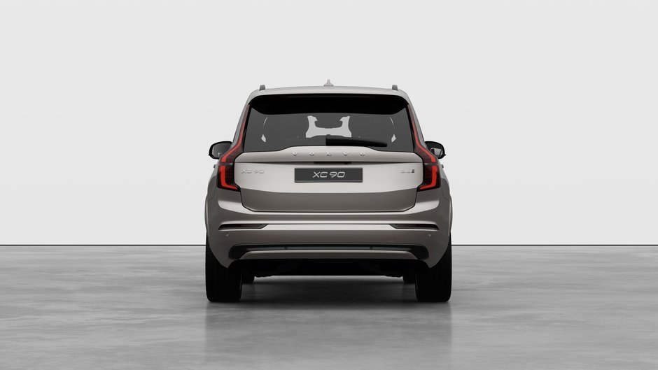 2027 Volvo XC90 Plus Dark Theme-5