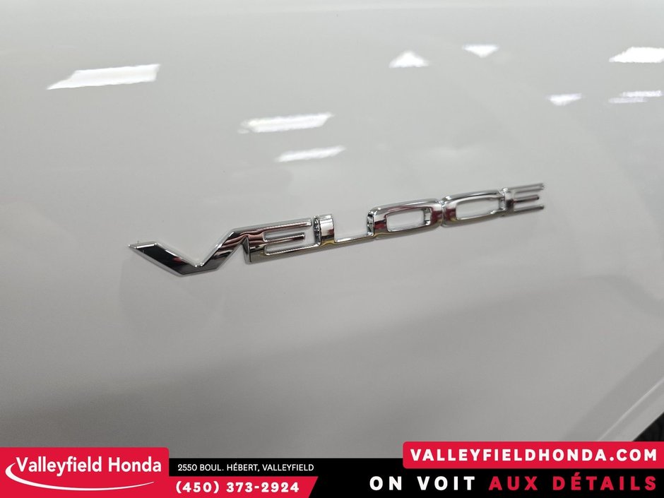 Alfa Romeo Stelvio Veloce AWD IMPECCABLE! 2022-4