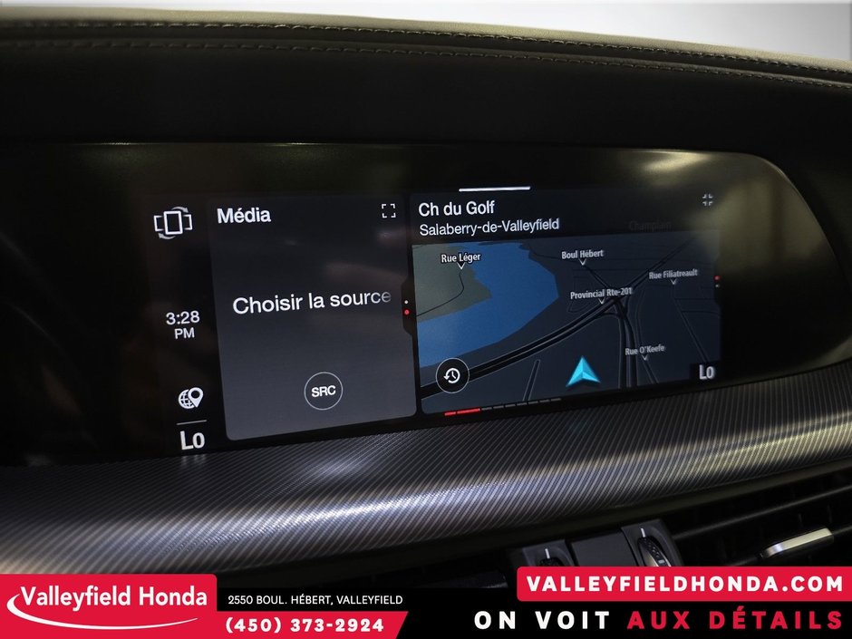 Alfa Romeo Stelvio Veloce AWD 2023-34