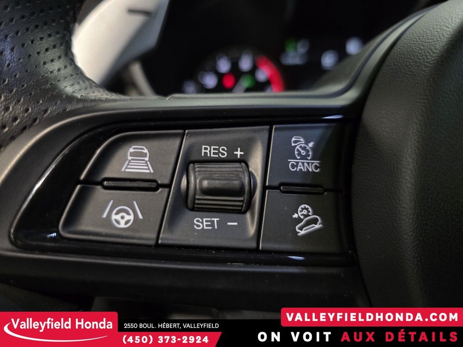 Alfa Romeo Stelvio Veloce AWD 2023-24